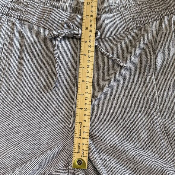 Old Navy Linen Blend Pinstripe Cargo Pants size Large Beachy Resort Wear - Picture 15 of 16